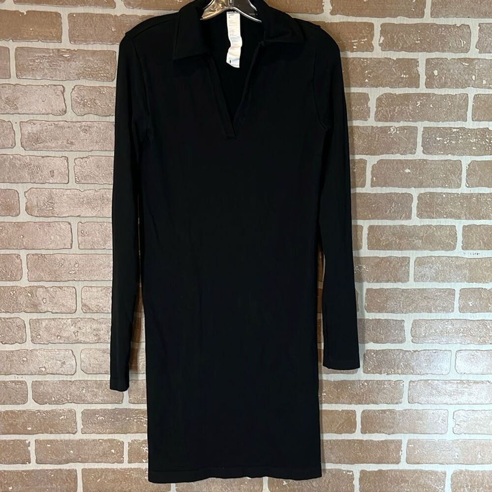 Fabletics Cloud Seamless Polo Dress - Black - Size Large